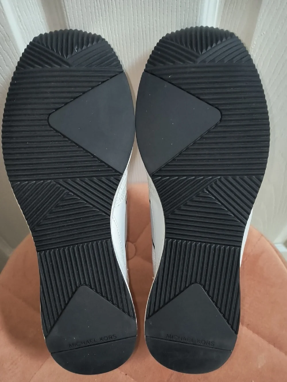 Michael Kors Maven Mixed-Media Slip-On Trainer Sneakers Size 9 - Picture 9 of 9